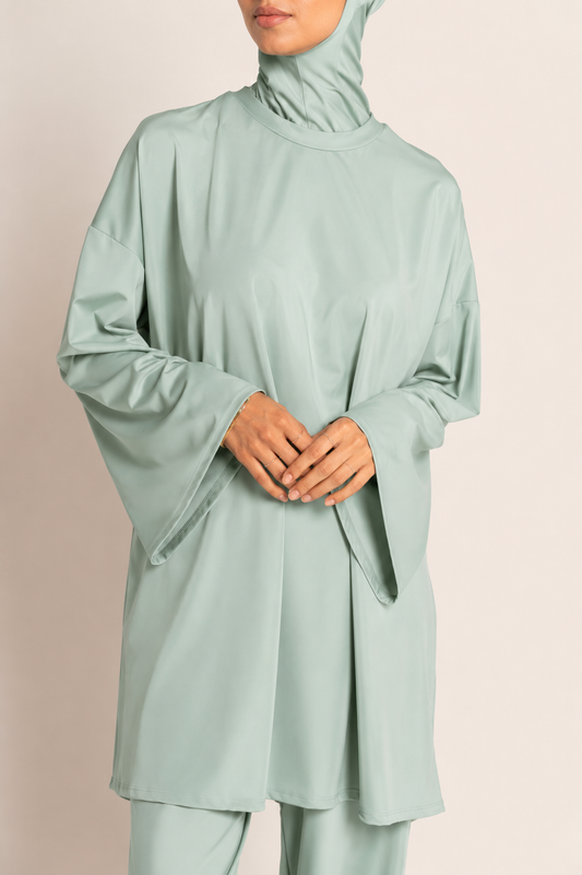 Close-up of the tunic and pants from the Light Blue 4-Piece Burkini by Mein Modesty