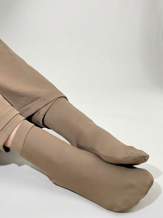 BATH SOCKS - TAUPE